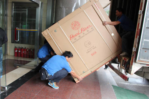 虞城钢琴贵重工艺品无忧运